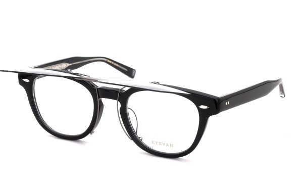 EYEVAN Webb専用 クリップオンサングラス LGEX ライトグレーEX 濃度：47.7% 二段階跳ね上げた状態
