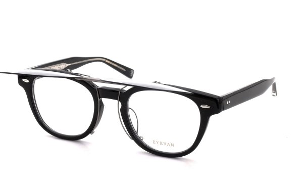 EYEVAN Webb専用 クリップオンサングラス LG ライトグレー 濃度：66.1% 二段階跳ね上げた状態