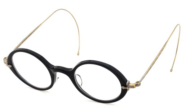 Oliver Goldsmith 100th Anniversary 限定復刻メガネ PORTSMOUTH col.Nero 斜め前