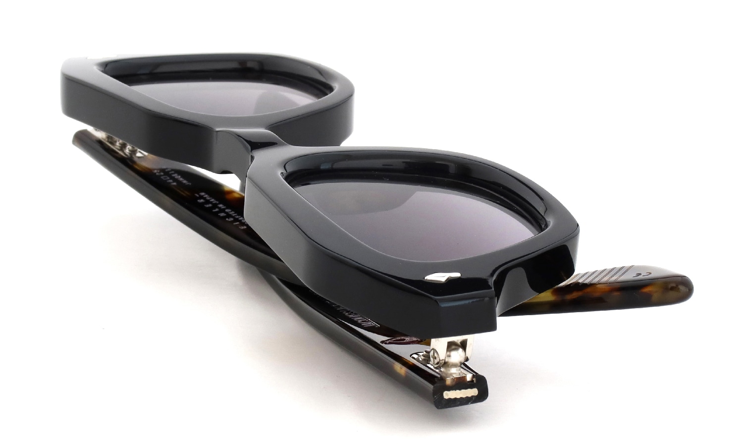 JACQUESMARIEMAGE サングラス通販 EICHLER Norir-11 / Jet Gradient JMMQE-11A