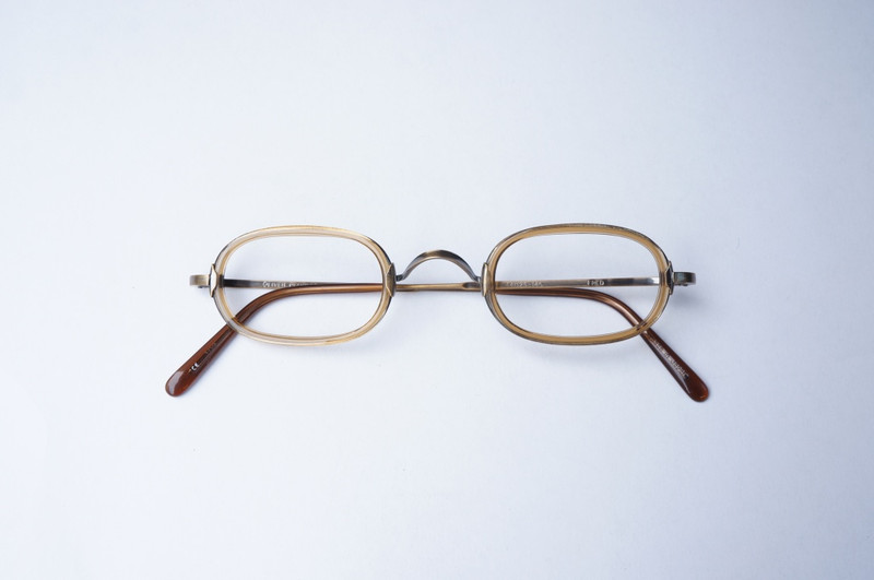 OLIVER　PEOPLES FRED AG 108