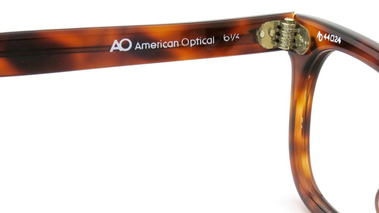 American Optical アメリカンオプチカル (AO)Vintage ヴィンテージ メガネ STADIUM ダイヤ鋲 4568 RF23 TORTOISE 44-24 9