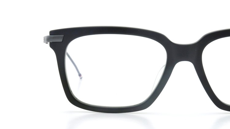 THOM BROWNE. TB-701-C 53 15