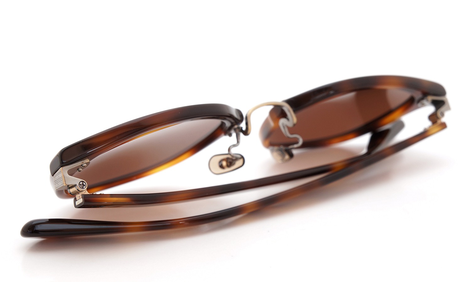 OLIVER PEOPLES (オリバーピープルズ) 2015年春夏 最新サングラス Hillerman ヒラーマン DM 50size 13