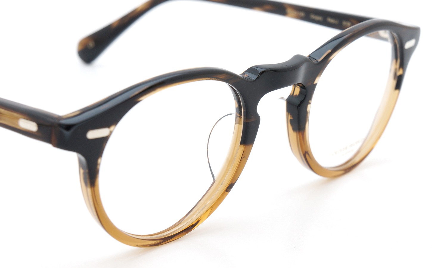 OLIVER PEOPLES Gregory Peck-J 8108