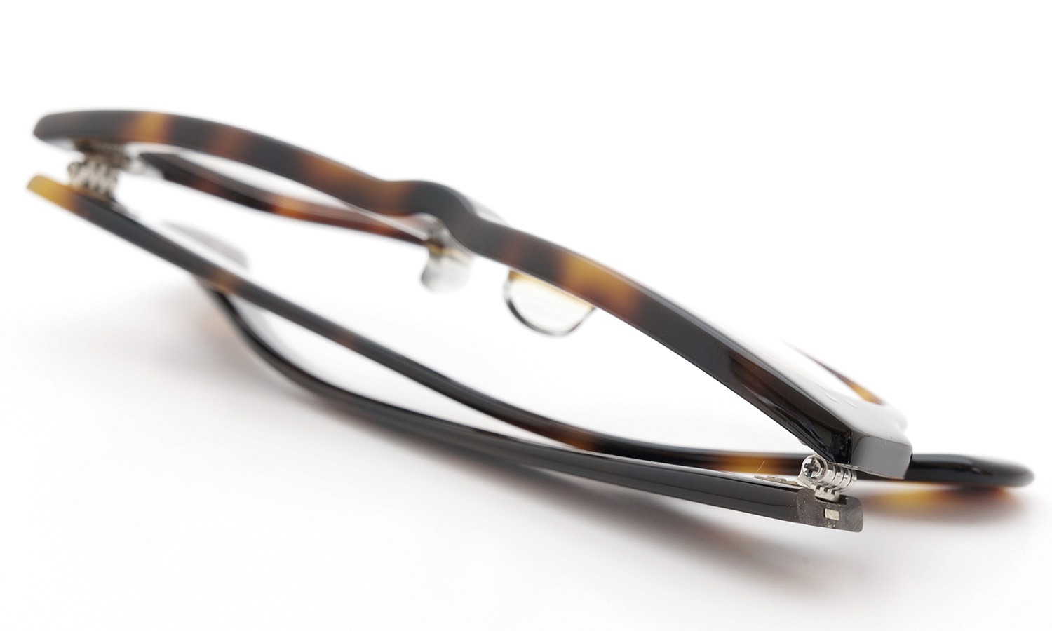 OLIVER PEOPLES メガネ Ari-P DM