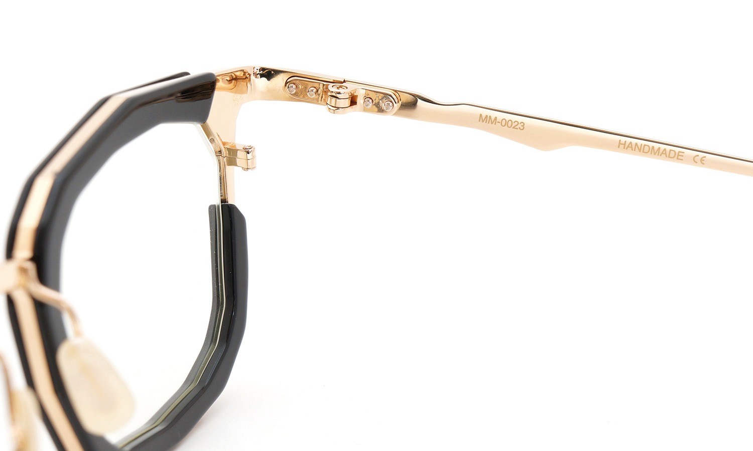 MASAHIROMARUYAMA MM-0023 col.1 BLACK/GOLD (straight)