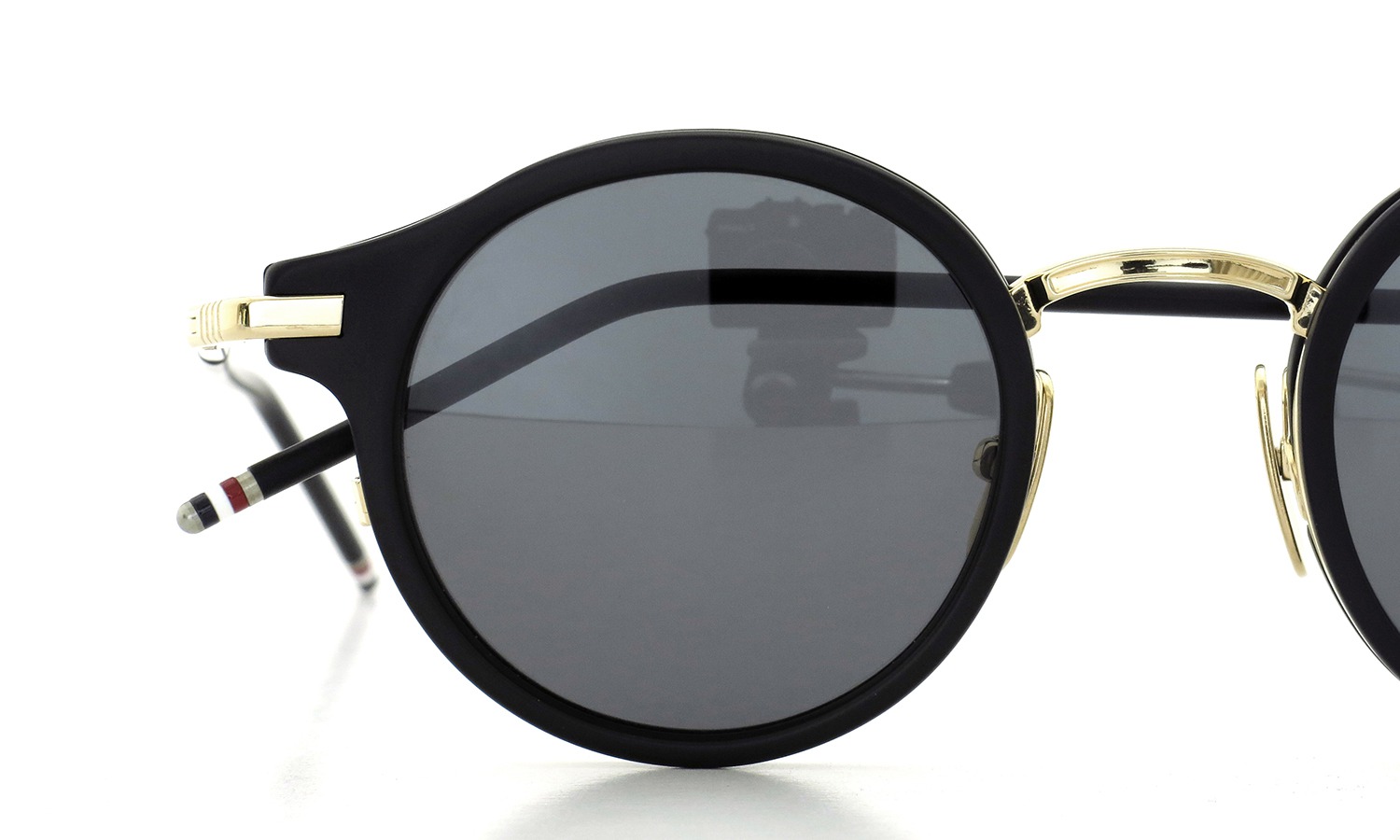 THOM BROWNE.  TB-807-A-T BLk-12kGLD 45size