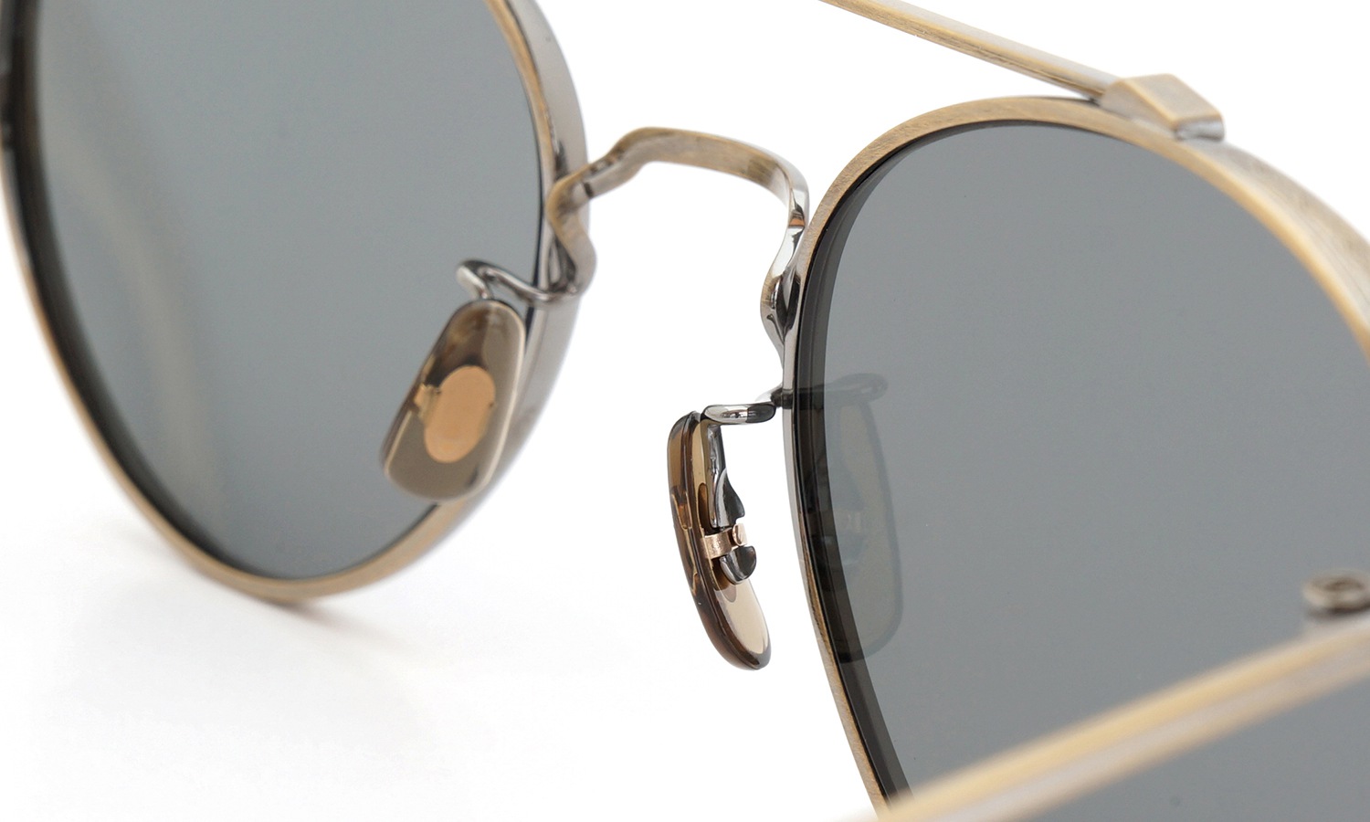 OLIVER PEOPLES  Brunner AG 49size