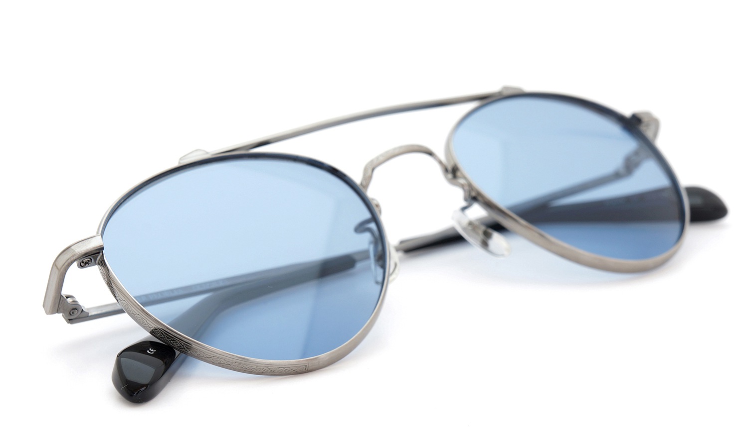 OLIVER PEOPLES  Brunner P 49size