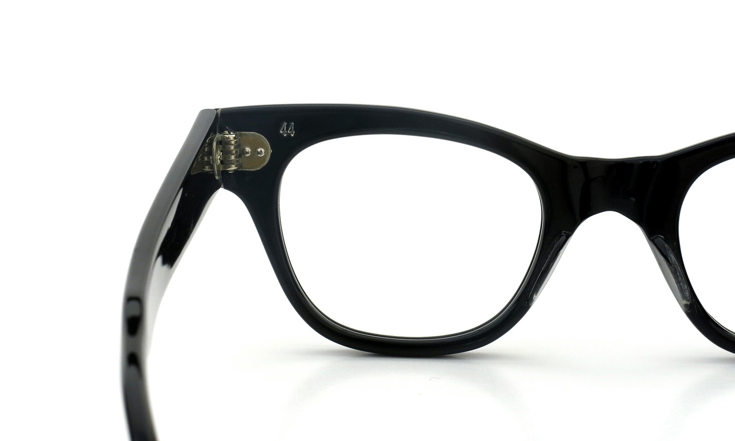 TART OPTICAL COUNTDOWN BLACK 44-22 v3