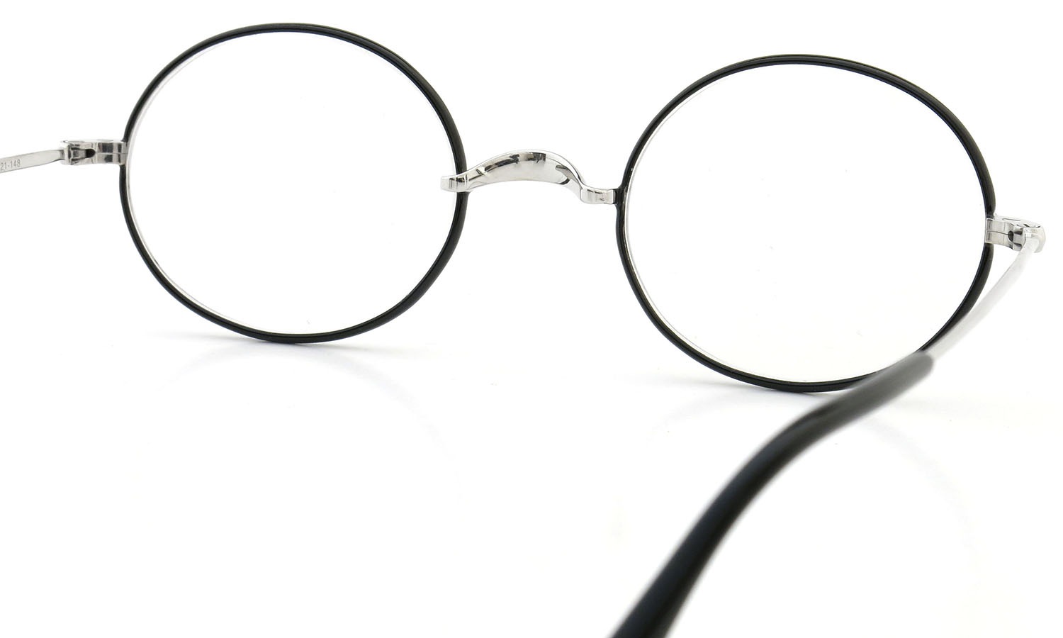 Oliver Goldsmith  ジョンレノン愛用のメガネ Oval/Pro Titanium Silver BK