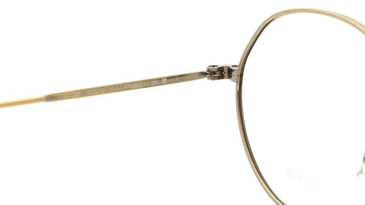 OLIVER PEOPLES M-4 AG