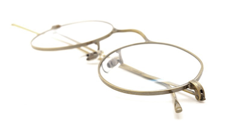 OLIVER PEOPLES M-4 AG