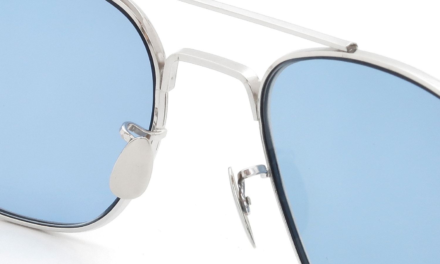 American Optical vintage Mid-Century-Modern-Pilot White-Gold 1/10 12KGF Light-Blue-Lens