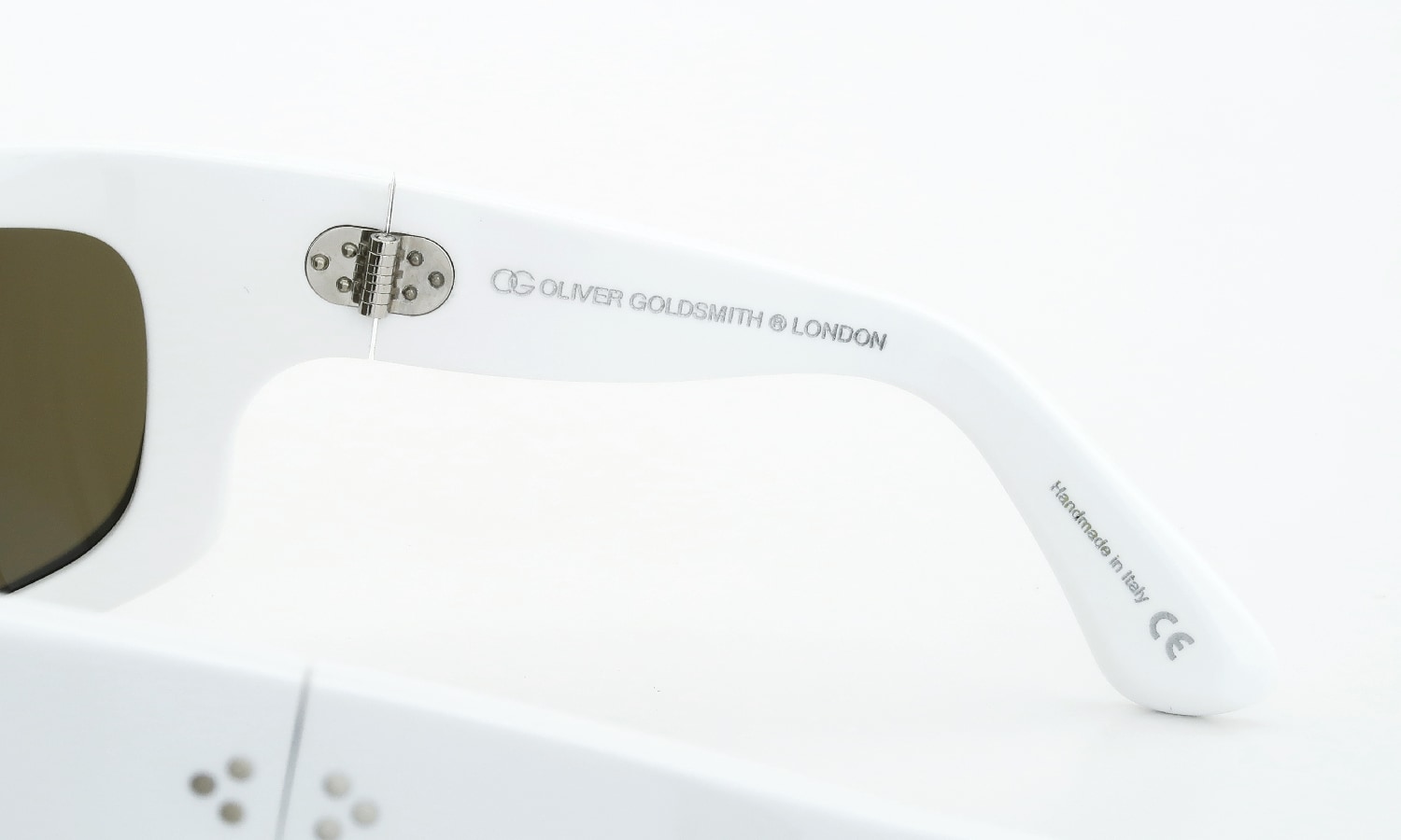 Oliver Goldsmith WOW(1967) White