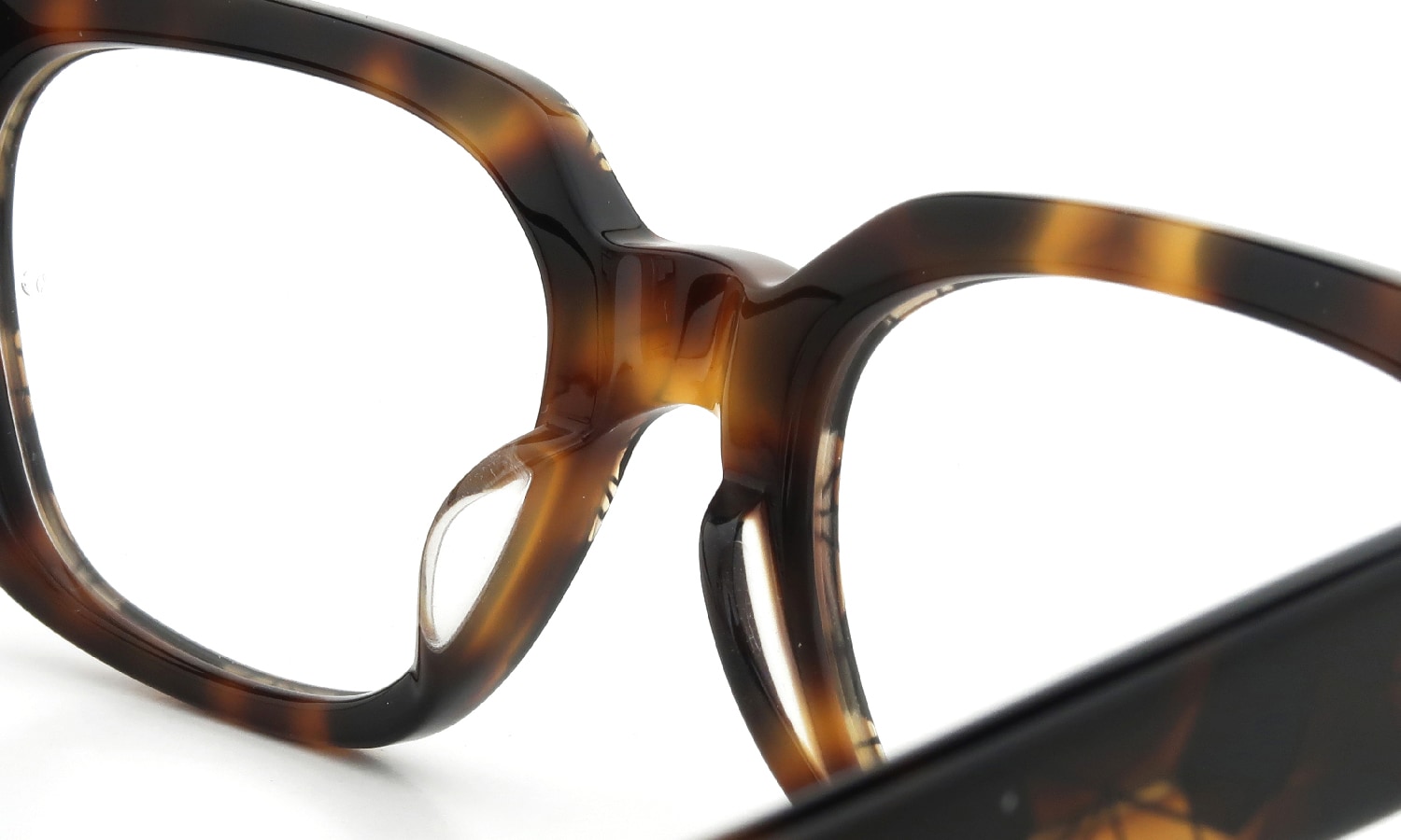 Oliver Goldsmith COMMANDER Fake Tortoiseshell