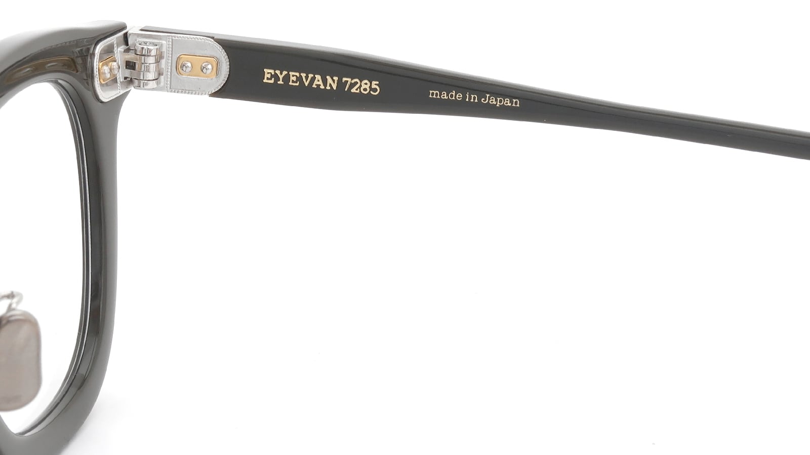 EYEVAN7285 322 C.411