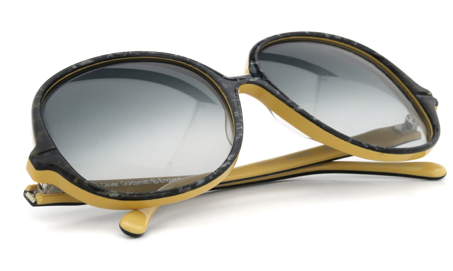 Oliver Goldsmith JACQUI(1975) Gold Granite