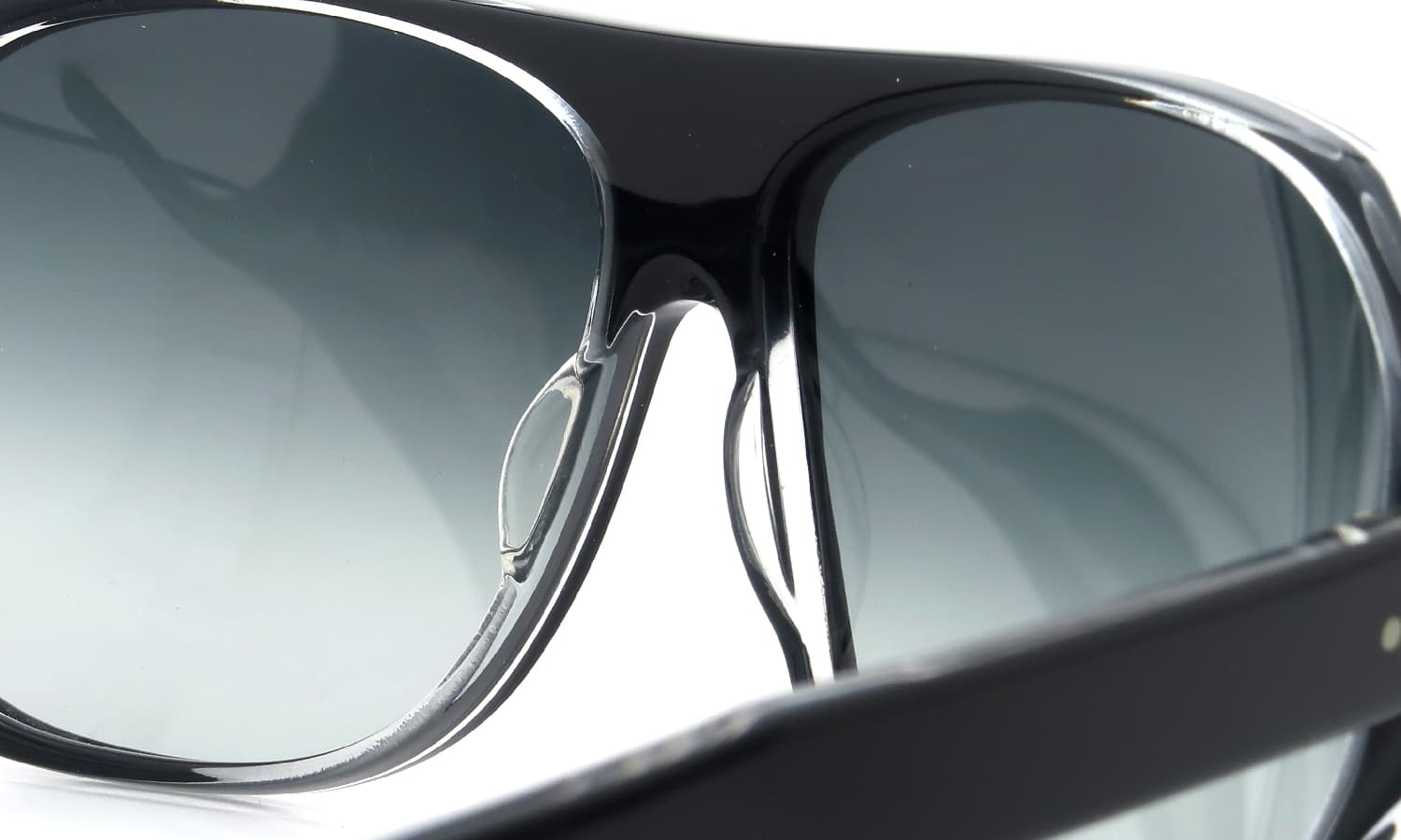 Oliver Goldsmith KENDAL(1970) Black Quartz