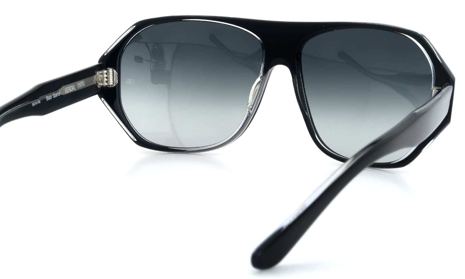 Oliver Goldsmith KENDAL(1970) Black Quartz