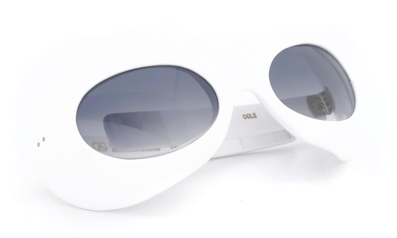 Oliver Goldsmith OGLE White