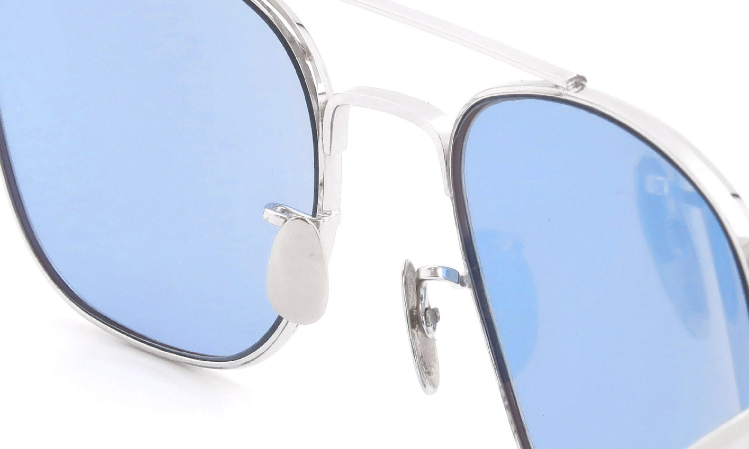 American Optical vintage 1950s Mid-Century-Modern-Pilot White-Gold Light-Blue-Lens 12kPads #103492