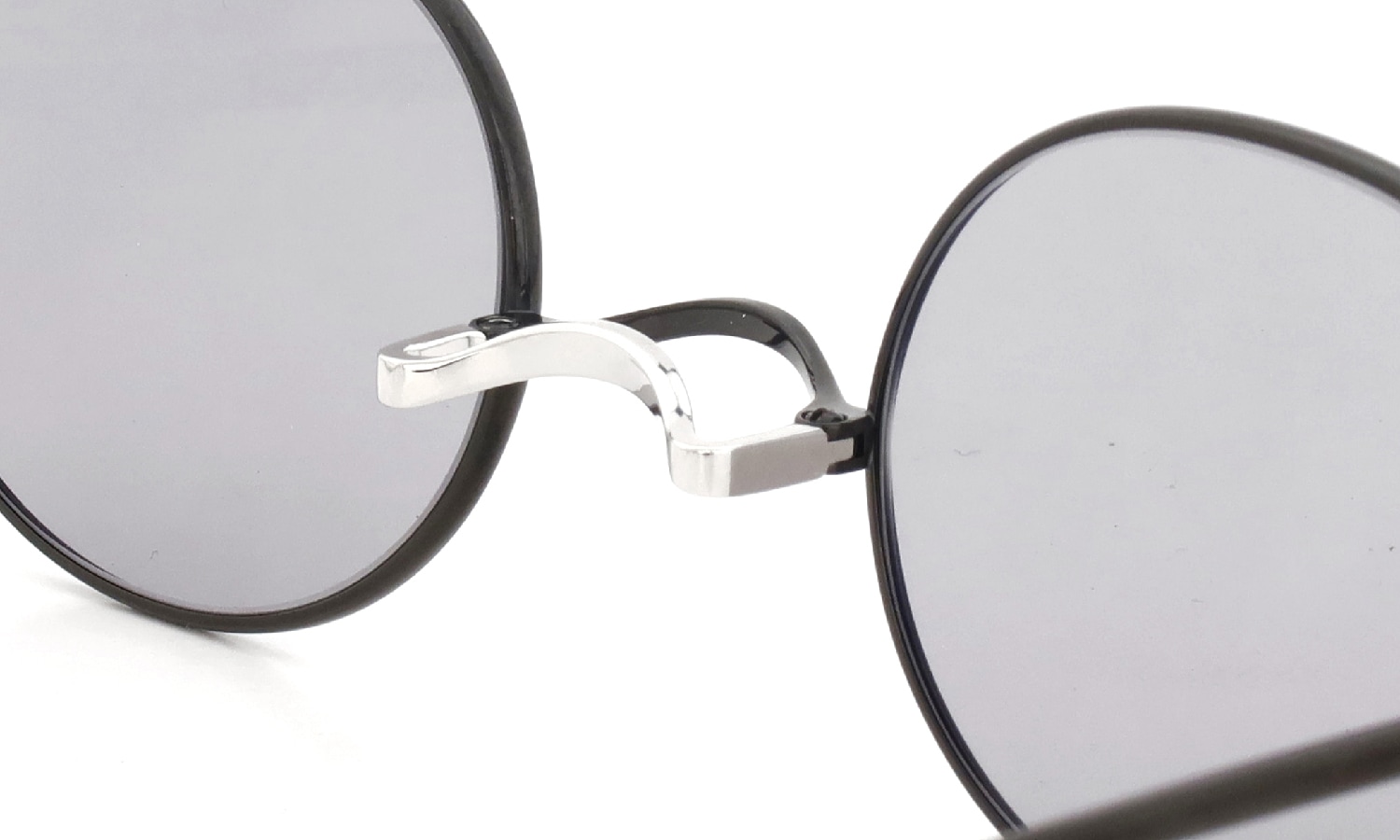 EYEVAN7285 サングラス通販 901 c.824 IP BLACK/G MD. GRY