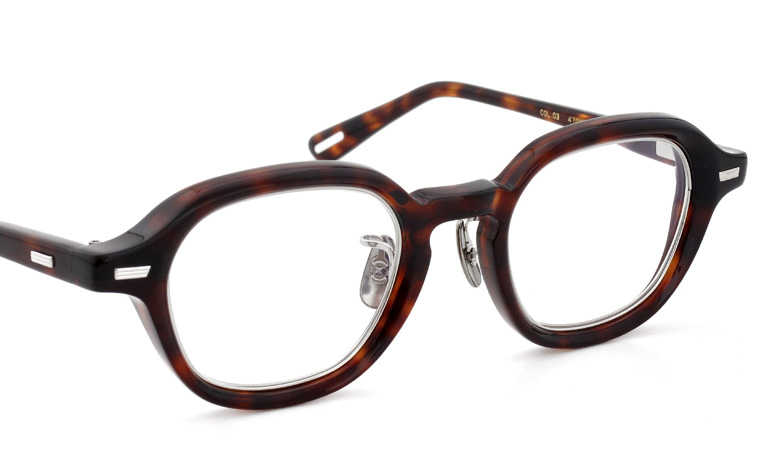 YUICHI TOYAMA:5 メガネ通販 BEACON col.03