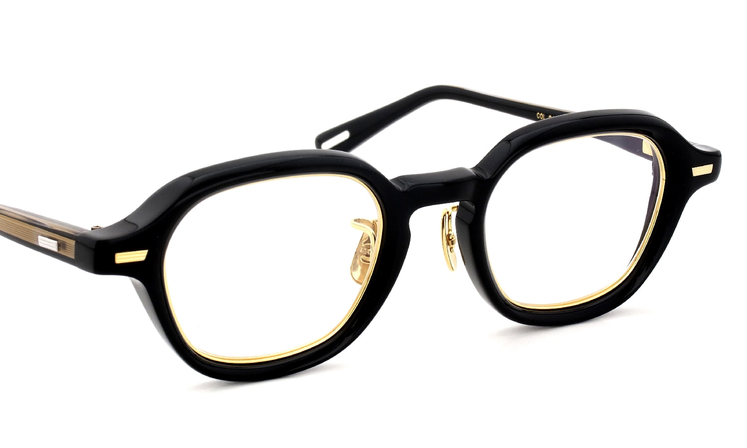 YUICHI TOYAMA:5 メガネ通販 BEACON col.01