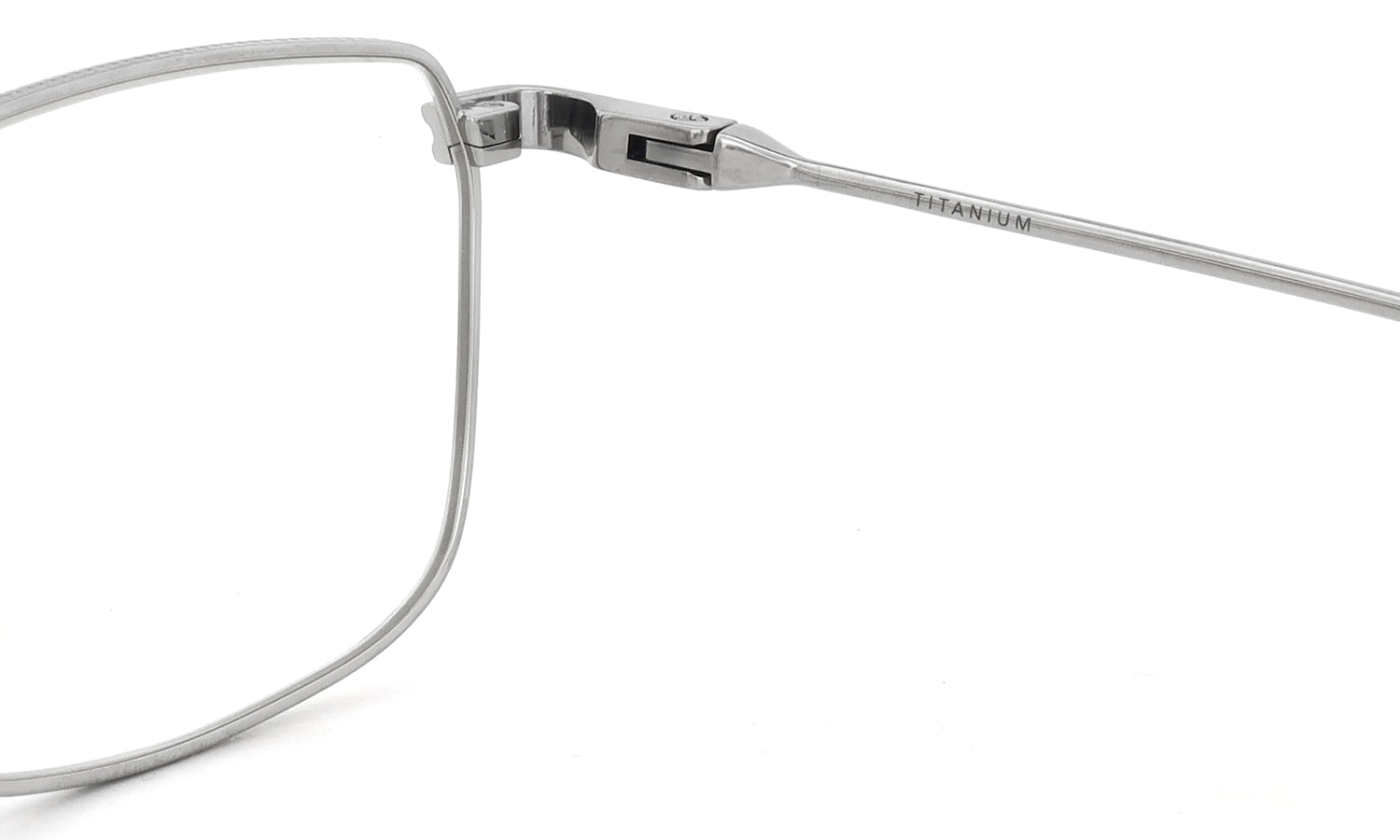 DITA Lancier メガネ LSA-114 DLX114-B-05 Shiny Silver 右側ヒンジと右テンプルの裏側