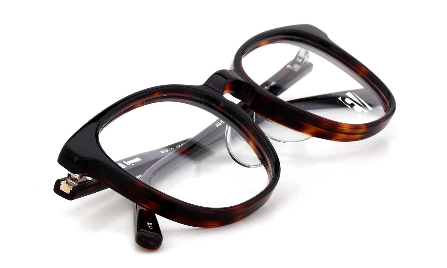 EYEVAN アイヴァン復刻 HISTORIC COLLECTION ウエリントンメガネ AU-5004 col.BRN 折り畳んだ状態1