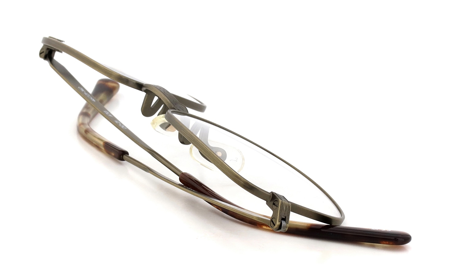 EYEVAN アイヴァン復刻 HISTORIC COLLECTION メガネ DD-21 col.ATG 折り畳んだ状態2
