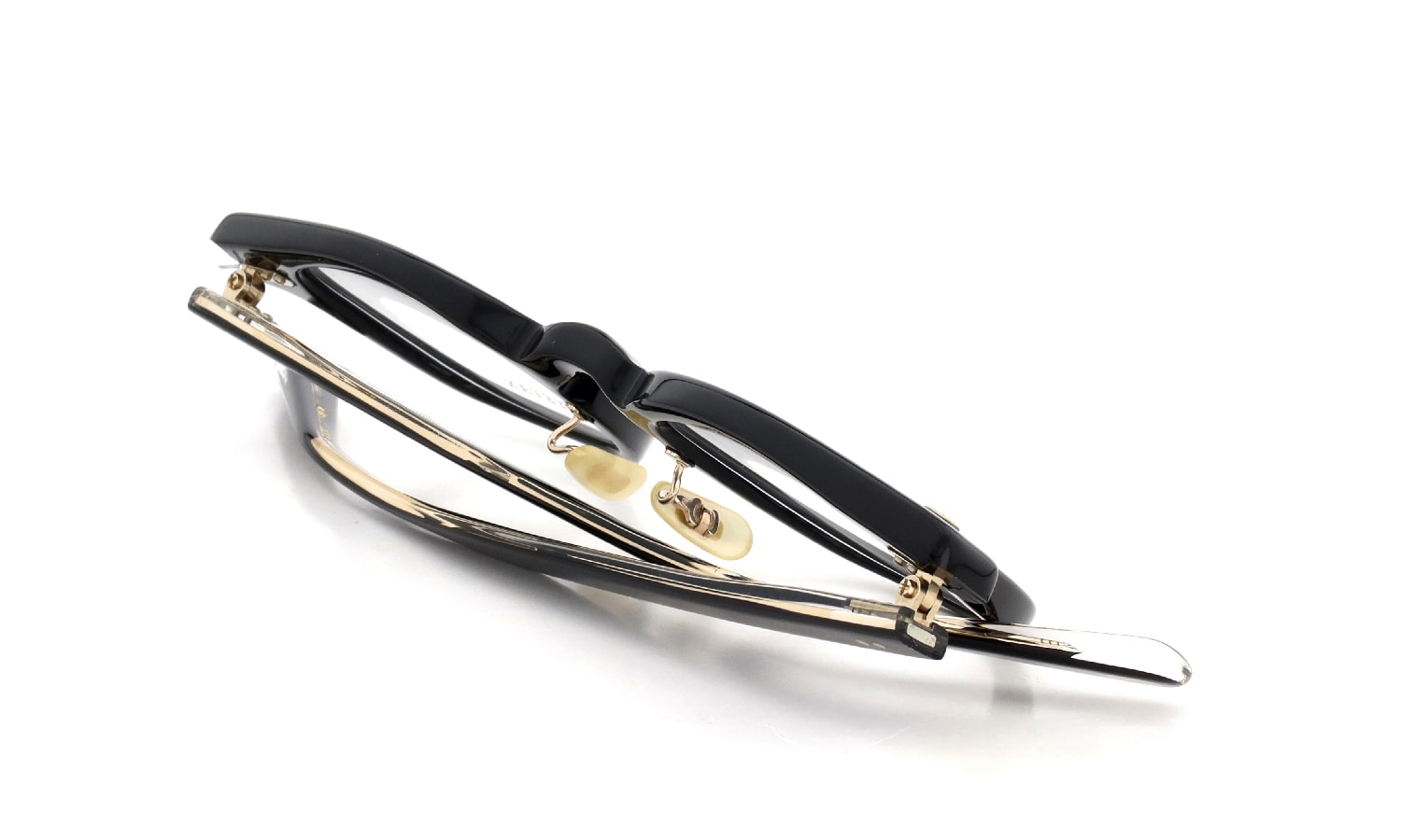 EYEVAN 定番メガネ Webb(45) col.PBK 折り畳んだ状態2