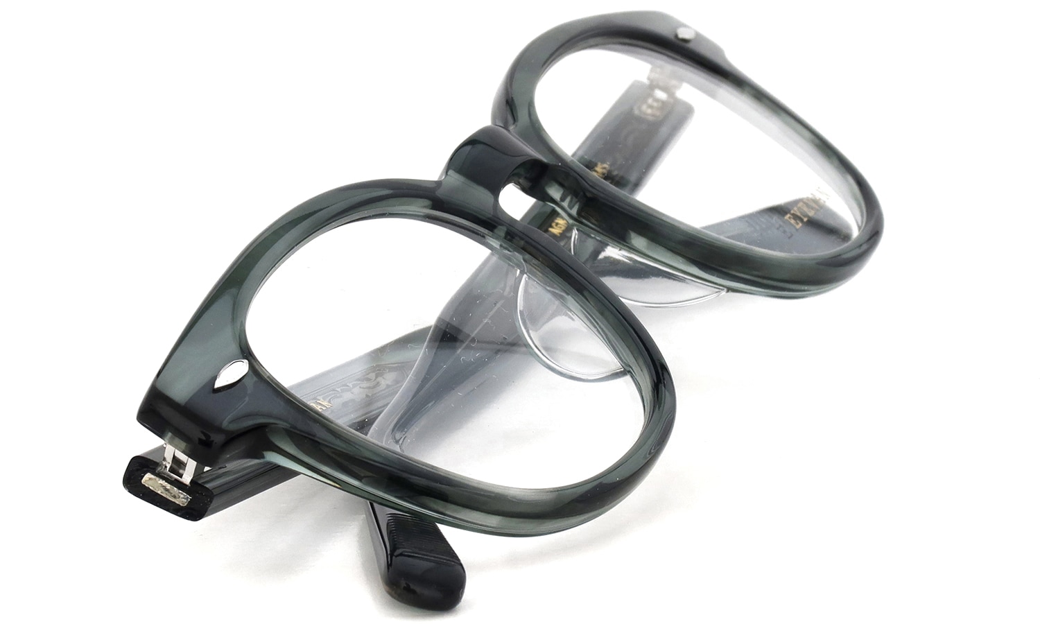 EYEVAN メガネ通販 Webb(49) col.AGN 折り畳んだ状態1