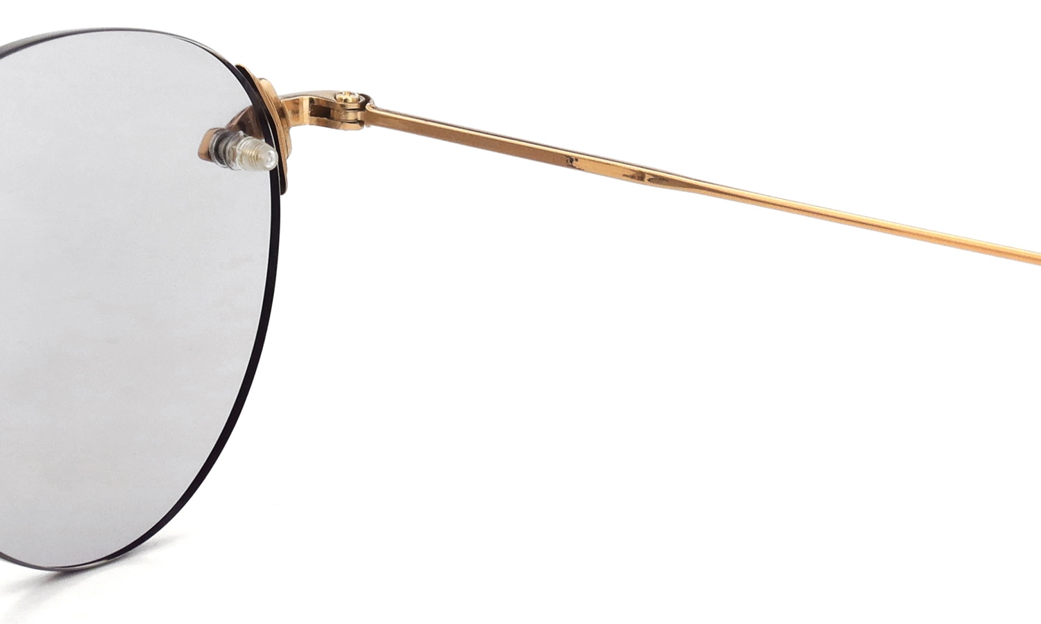 EYEVAN7285 サングラス 140(48) C.900/MRM SF.GRY35 ヒンジ裏側と右テンプルの刻印