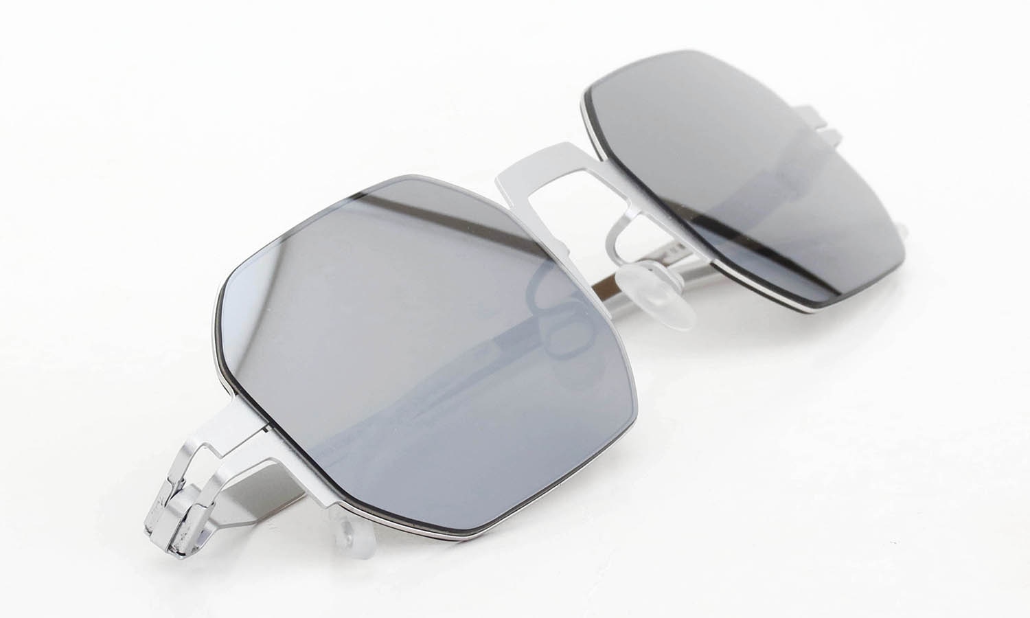 MYKITA STUDIO 15.1 サングラス通販 C922 Frozen Silver/Shiny Silver Brown Flash