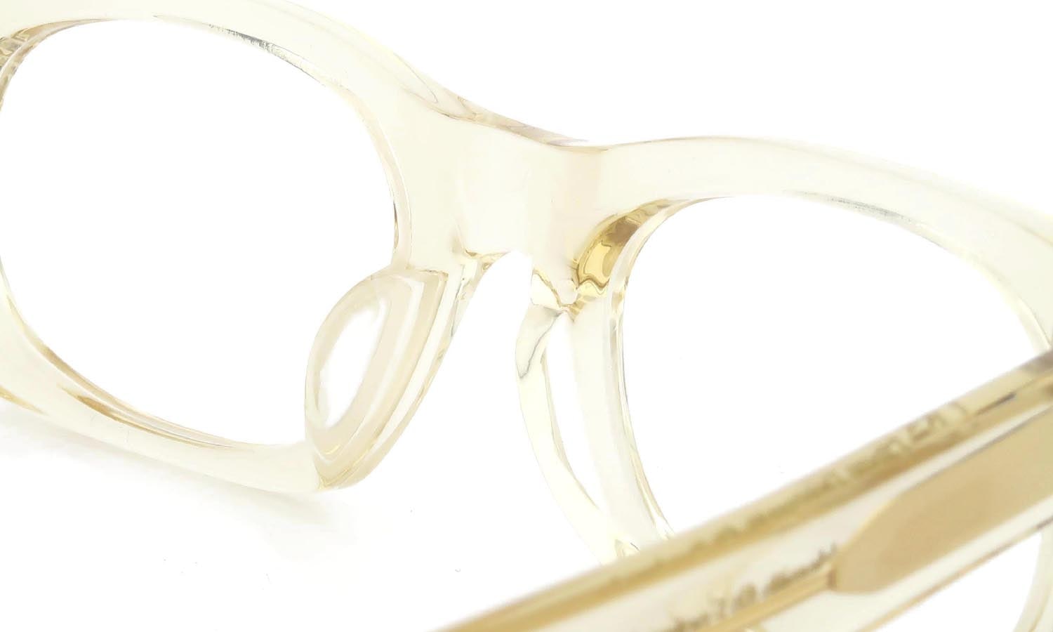 Oliver Goldsmith メガネ VICE CONSUL-ss col.Desert ブリッジ裏側とパットのディテール