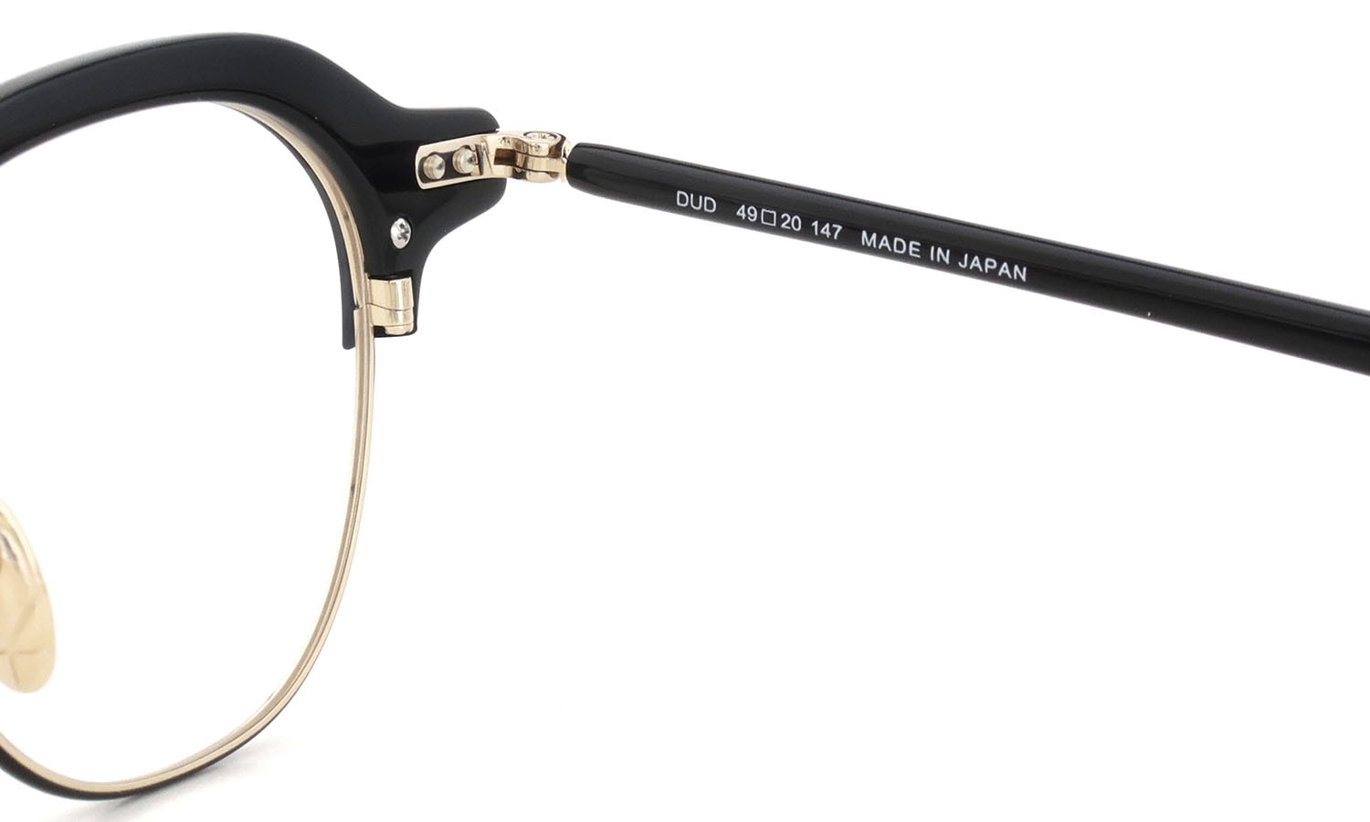 YUICHI TOYAMA. メガネ通販 U-184 DUD col.01 Black /White gold + Semi matt black 右ヒンジ裏側と右テンプル