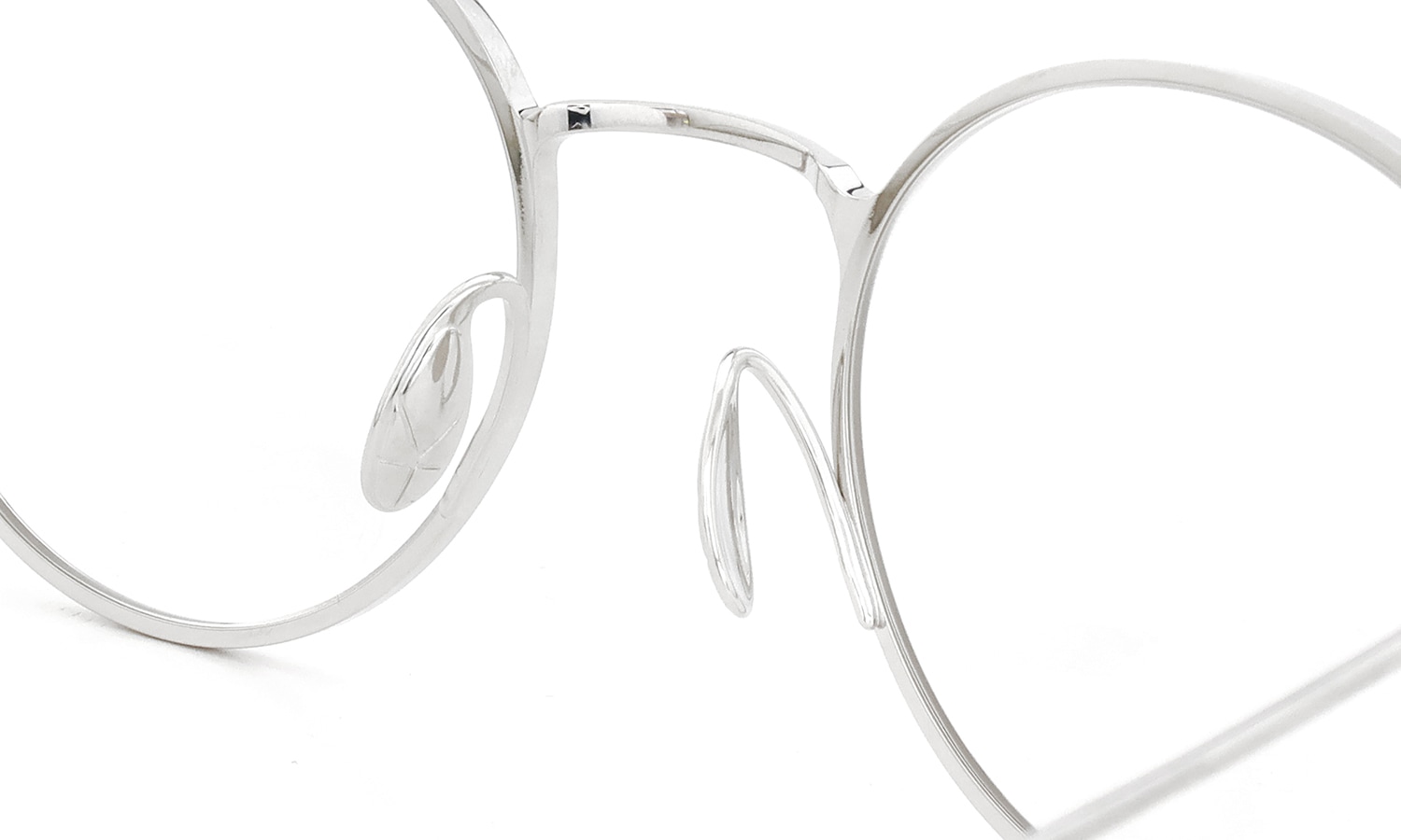 YUICHI TOYAMA. メガネ通販 U-186 Lemer col.02 Silver ブリッジ裏とパットのディテール