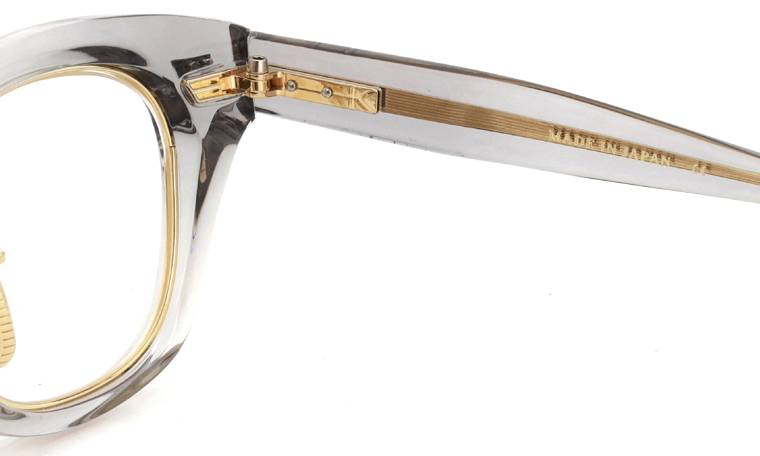 YUICHI TOYAMA:5 メガネ通販 DIABLO col.04