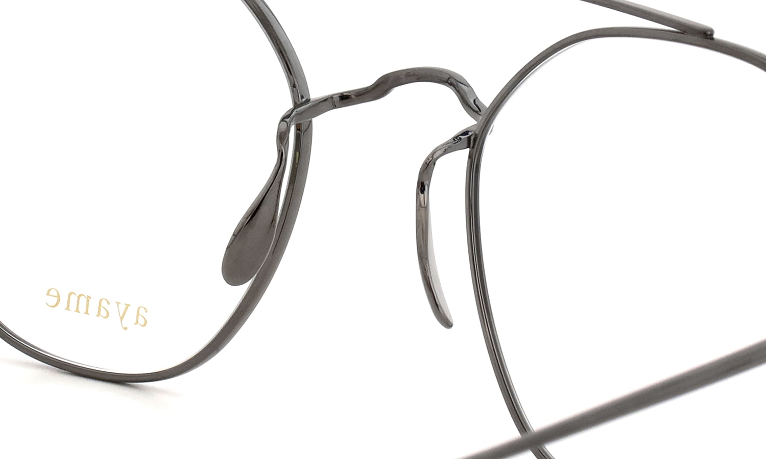 ayame メガネ HEX-AV III CR 画像詳細 ブリッジとパットのディテール
