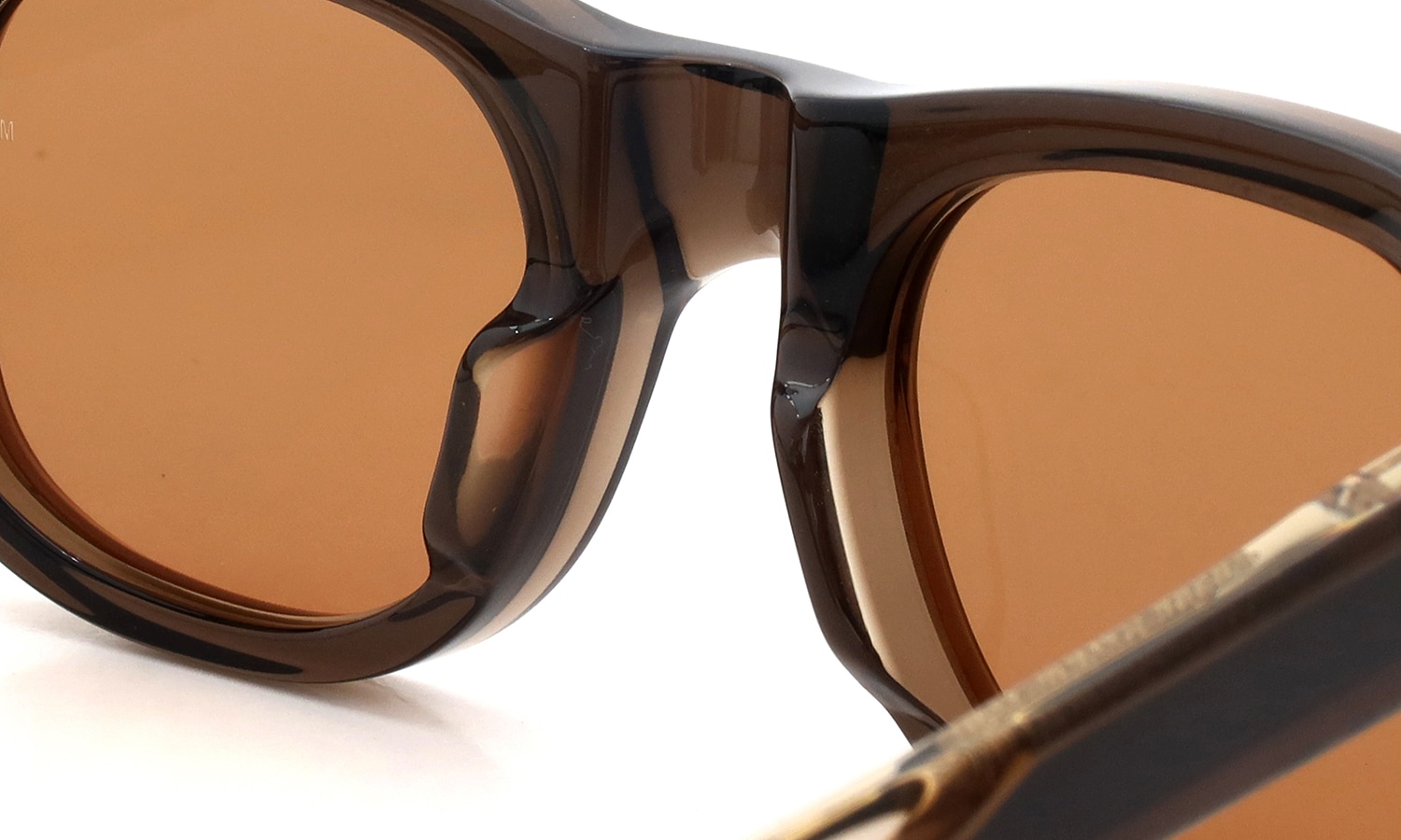 JACQUESMARIEMAGE サングラス通販 AMILCAR col.London /Orange JMMAMI-6H ブリッジ裏とパットのディテール