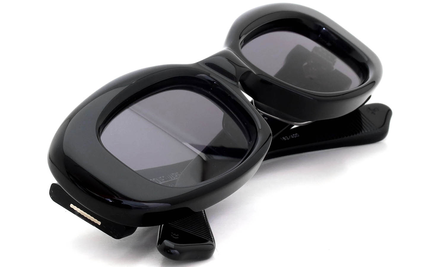 JACQUESMARIEMAGE サングラス通販 ANN Raven /Charcoal