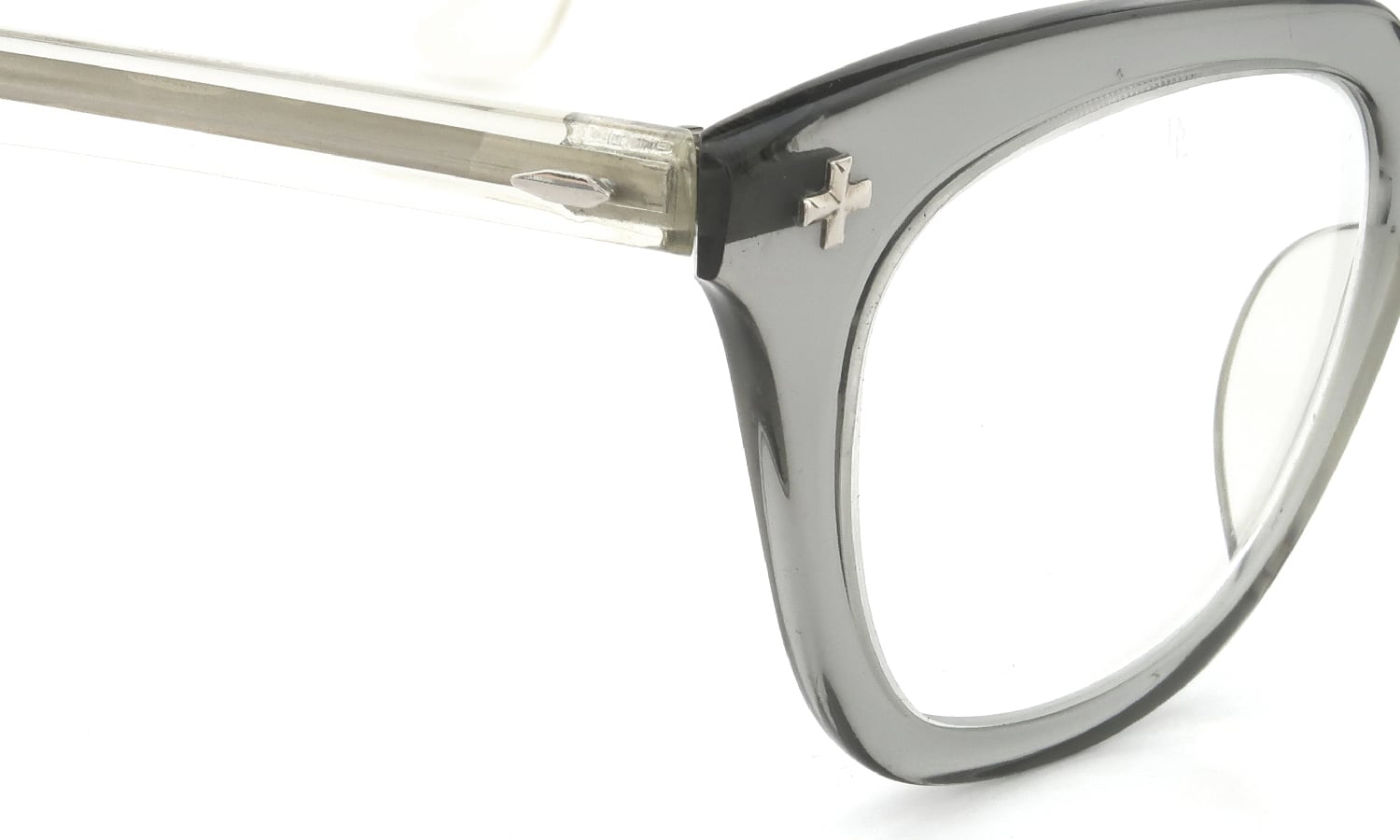 BauschLomb vintage ボシュロム ヴィンテージ メガネ通販 推定1960年代 SAFETY  CRYSTAL-GREY/GREY-CLEAR クロス鋲 48-22 (取扱店：大宮) ポンメガネ