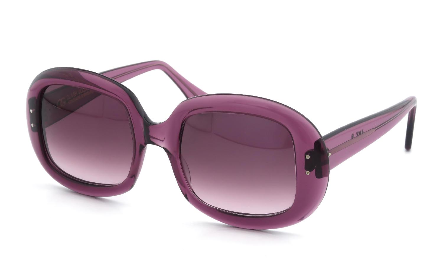 Oliver Goldsmith AMY-B Royale