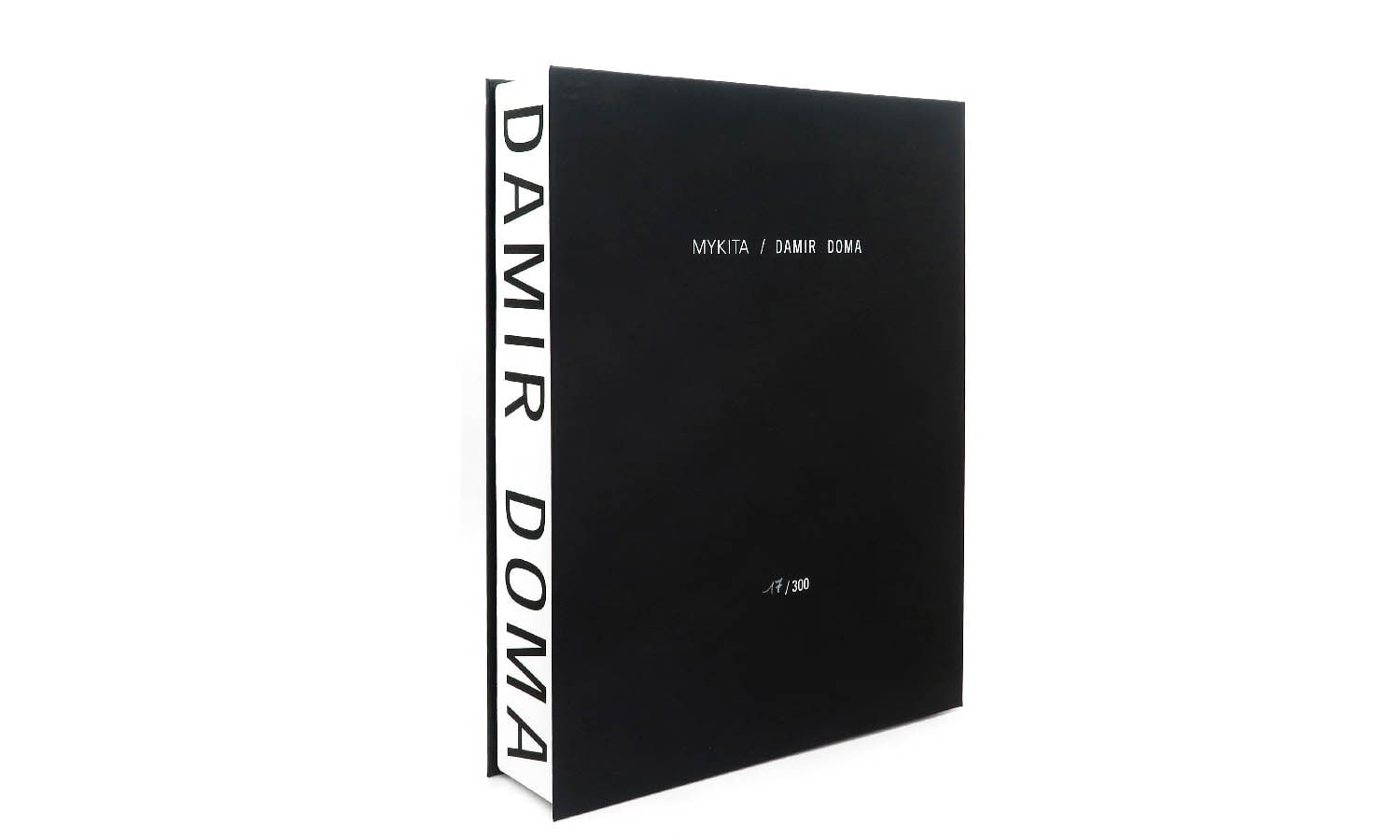 MYKITA / DAMIR DOMA Limited Edition Set ACHILLES Antique-White/Black Lens. Dark-Grey-Solid