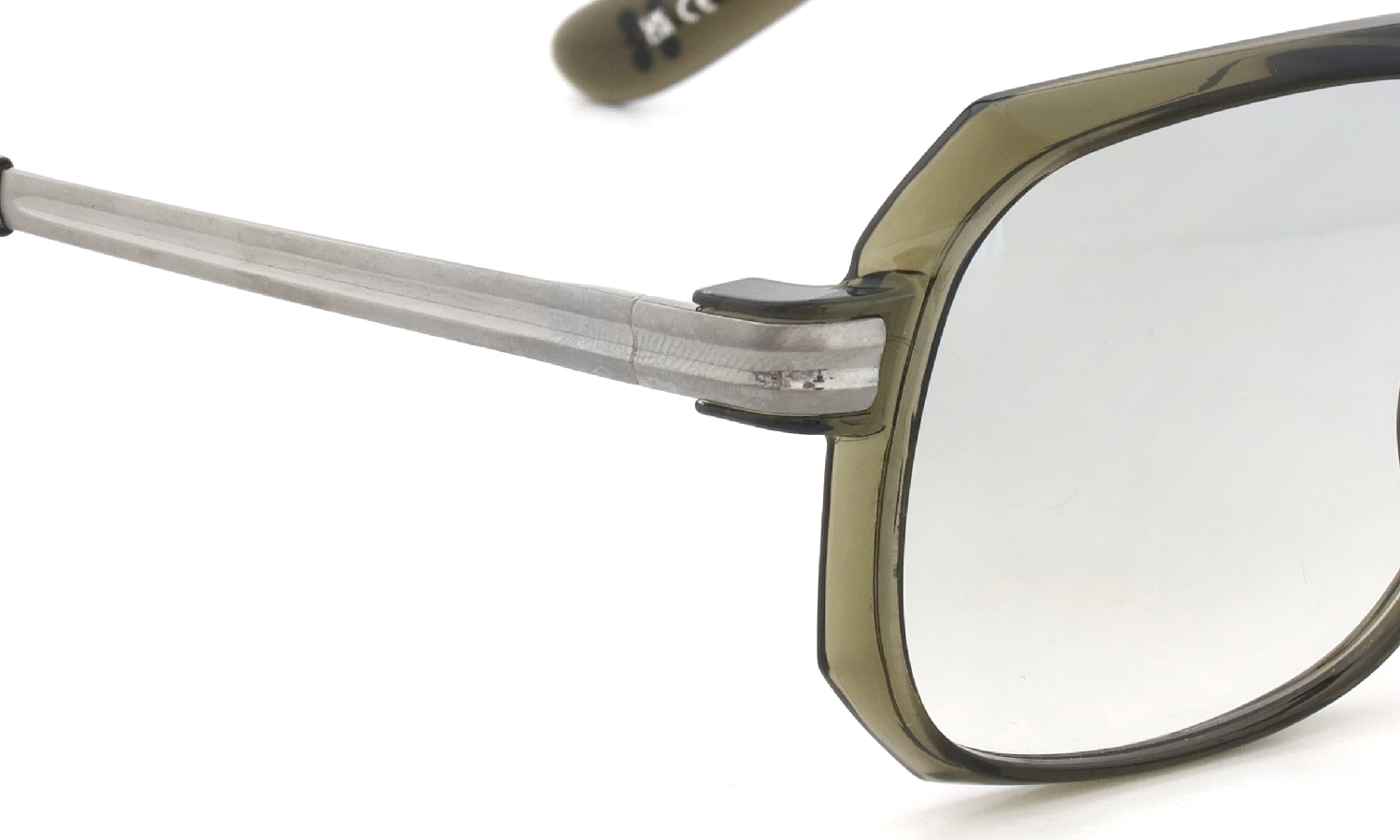 YELLOWS PLUS サングラス通販 CALVIN C-529