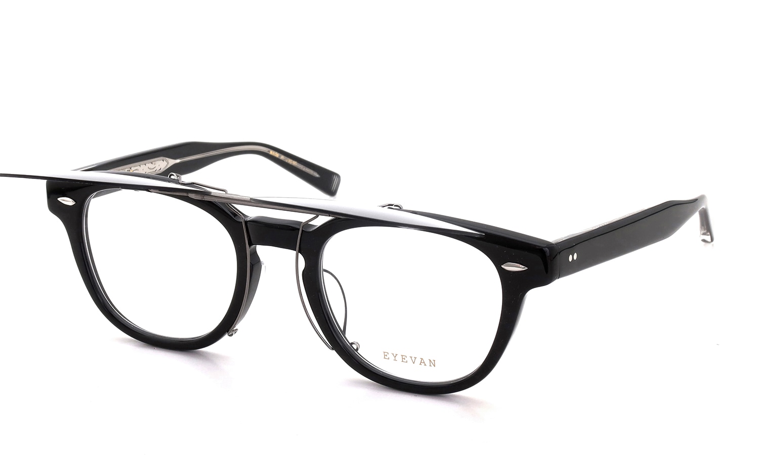 EYEVAN Webb専用 クリップオンサングラス DG ダークグレー 濃度：88.1% 二段階跳ね上げた状態