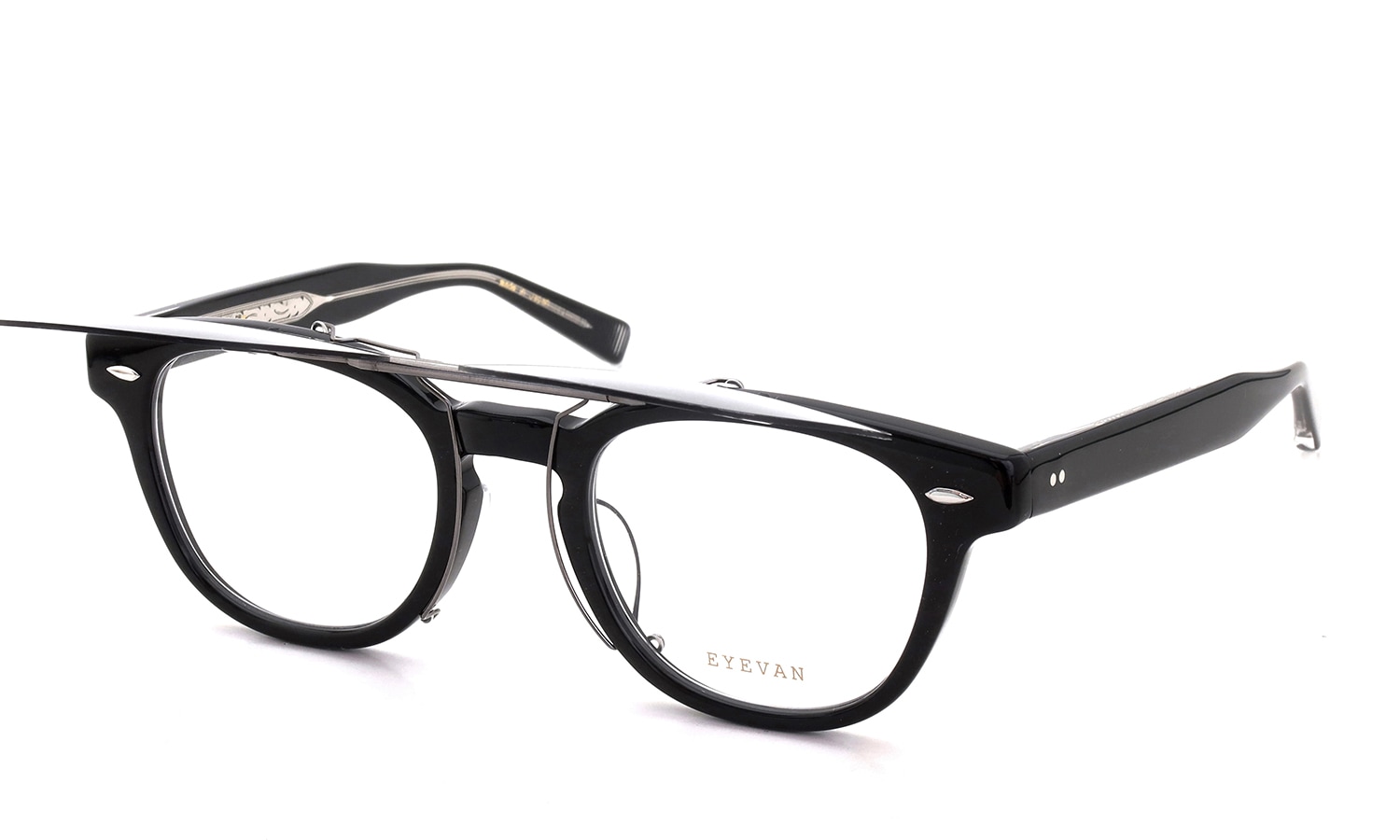 EYEVAN Webb専用 クリップオンサングラス MG ミドルグレー 濃度：81.1% 二段階跳ね上げた状態